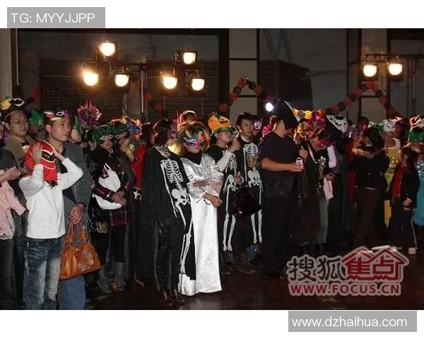 万圣节夜狂欢 足球明星变身惊艳出场庆典 万圣节夜狂欢 足球明星变身惊艳出场庆典