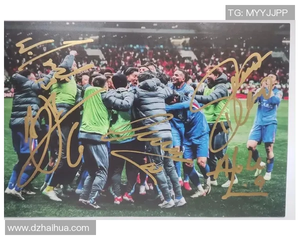 国外足球明星亲笔签名收藏价值分析与市场趋势探讨